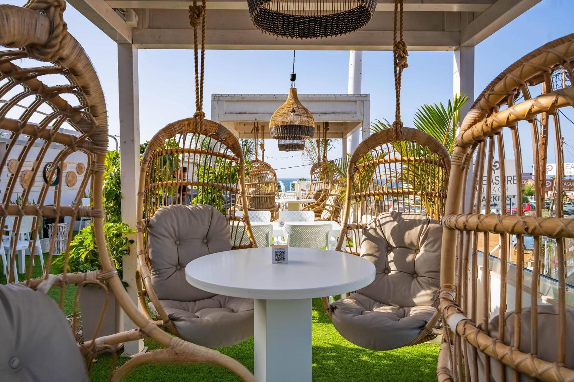 מאליה Kastro Beach Apartments מראה חיצוני תמונה