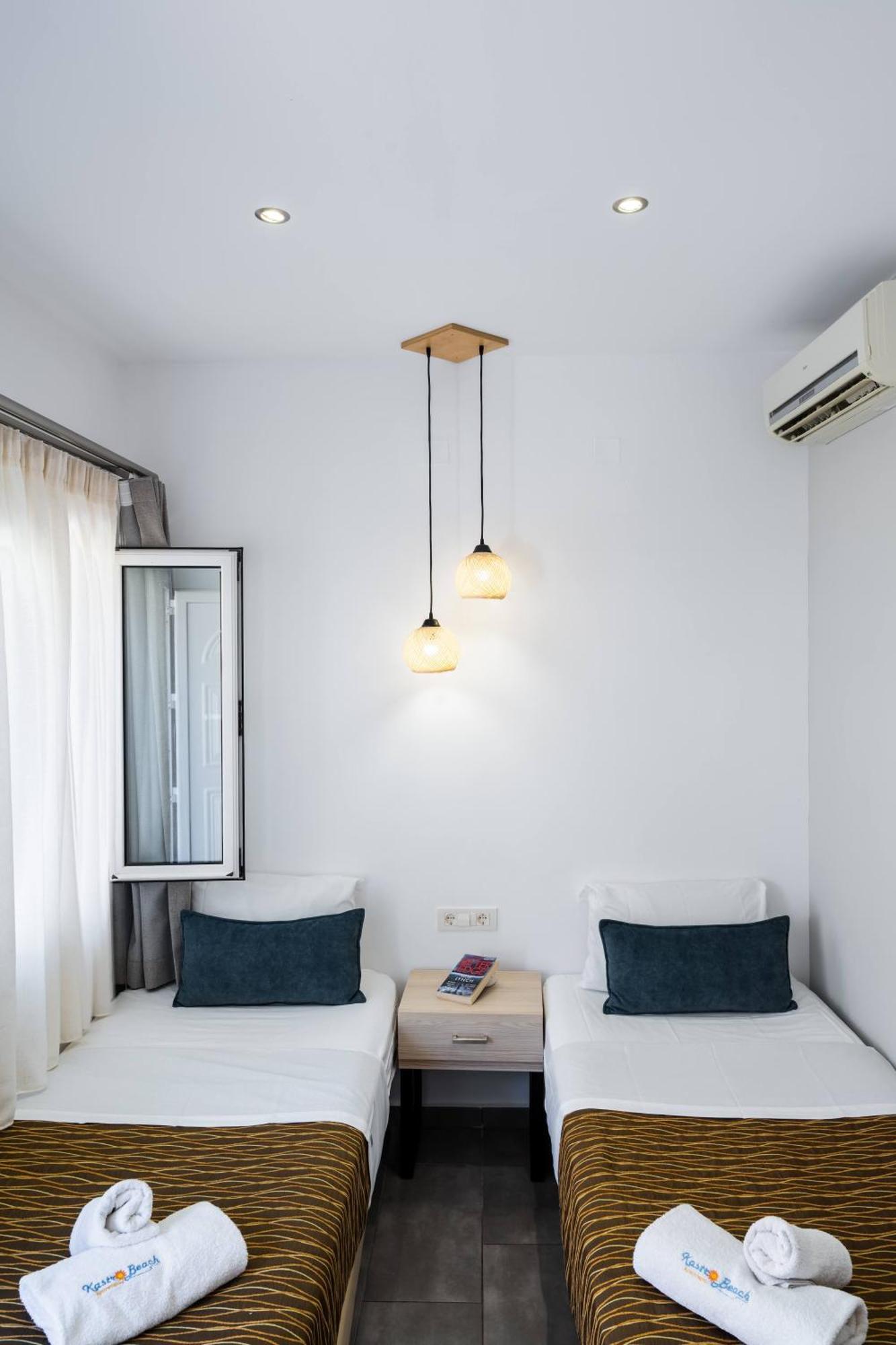 מאליה Kastro Beach Apartments מראה חיצוני תמונה