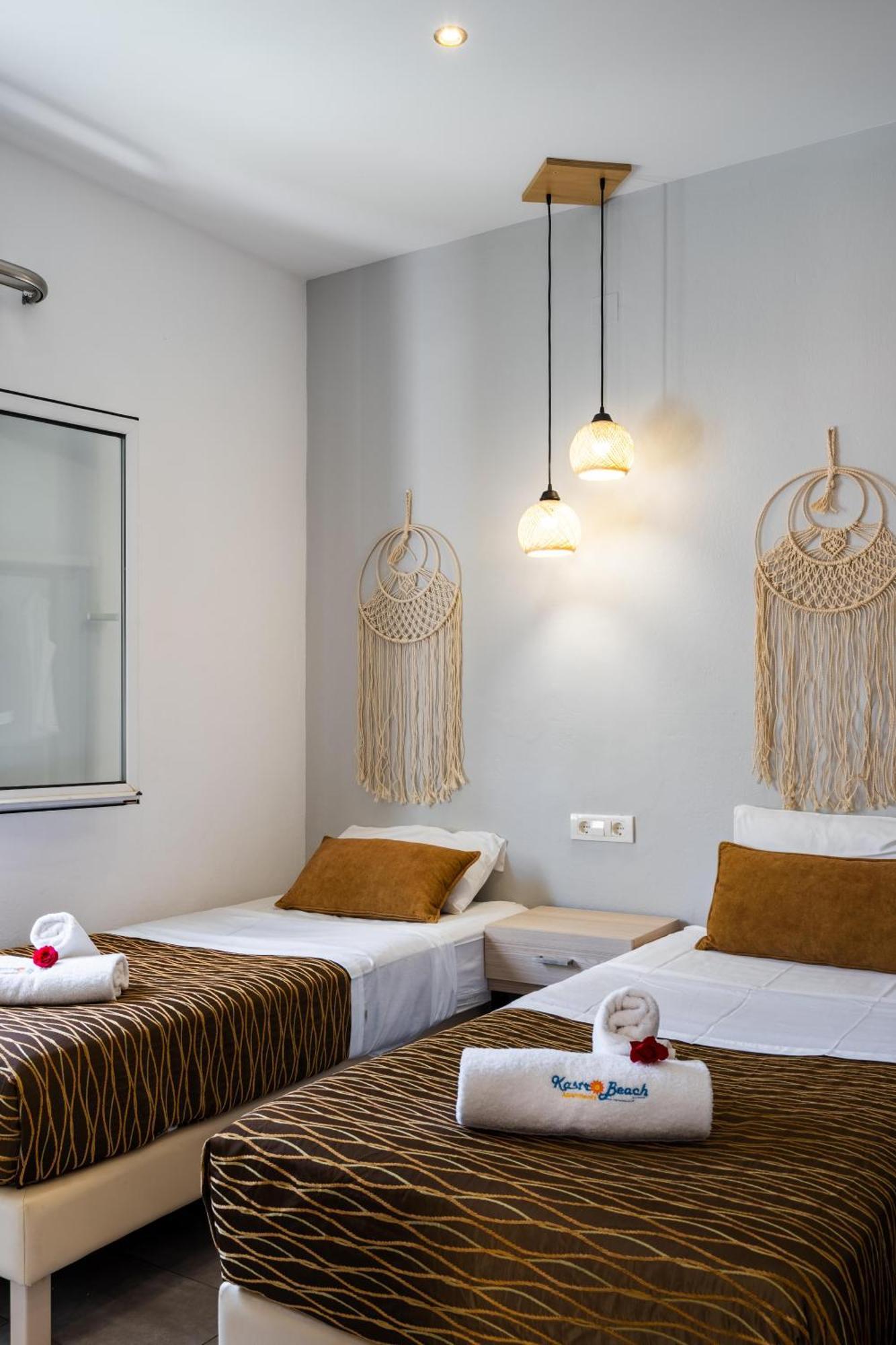 מאליה Kastro Beach Apartments מראה חיצוני תמונה