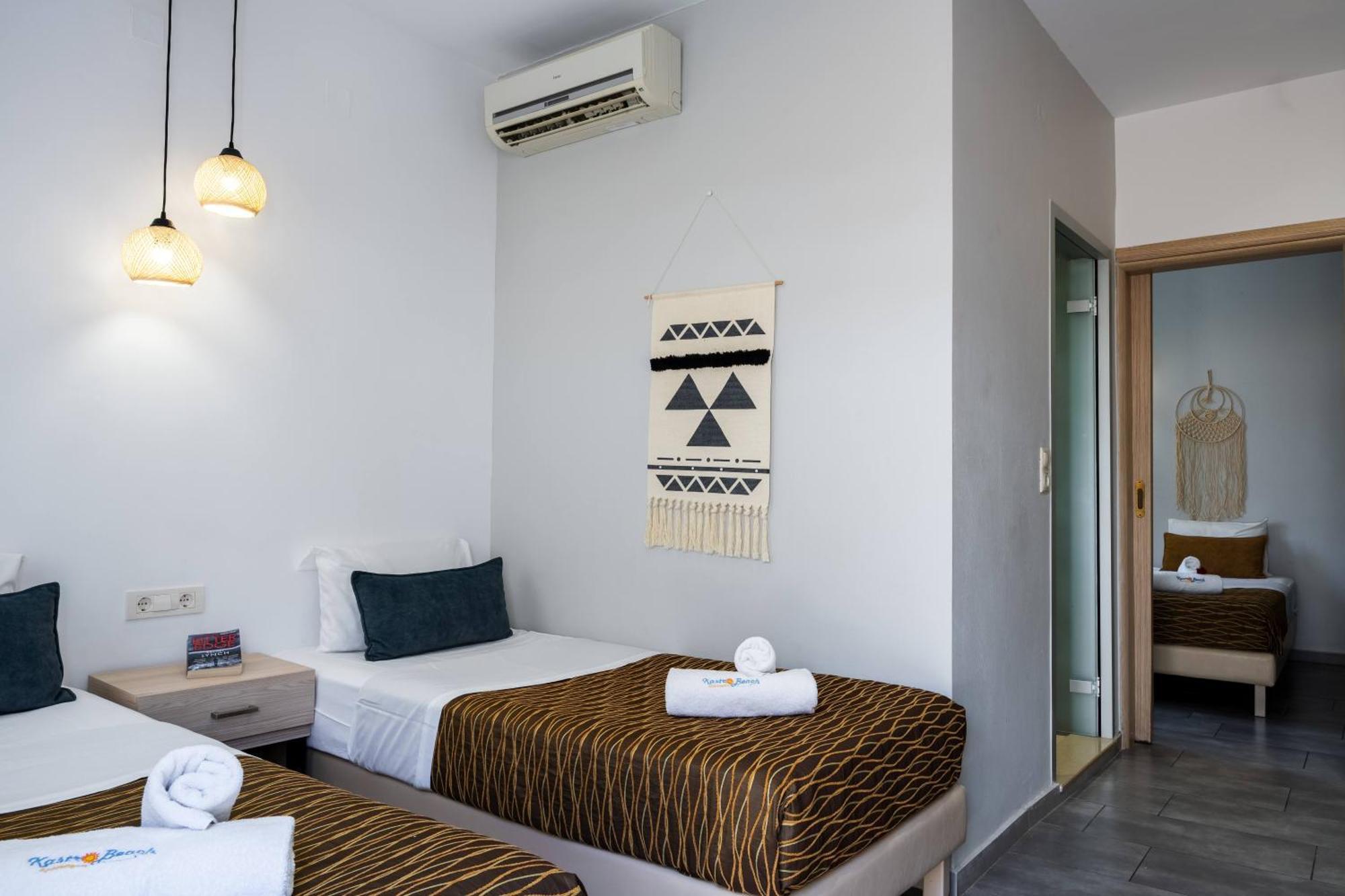 מאליה Kastro Beach Apartments מראה חיצוני תמונה