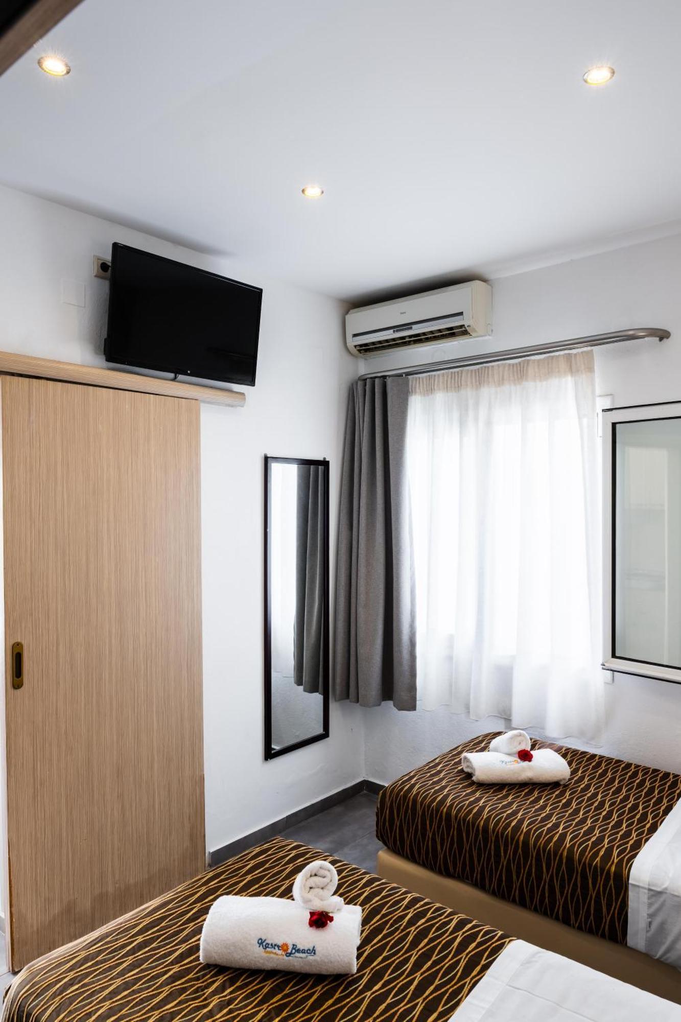 מאליה Kastro Beach Apartments מראה חיצוני תמונה