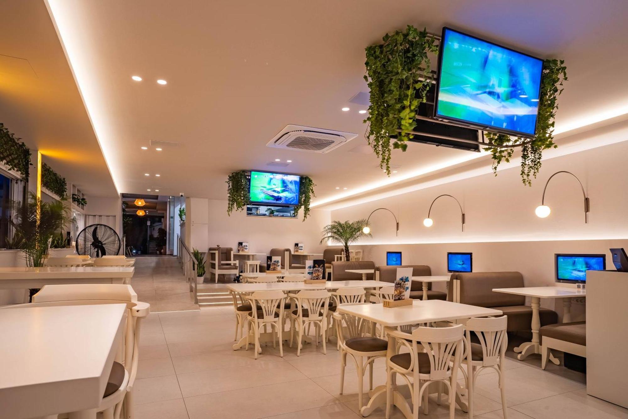 מאליה Kastro Beach Apartments מראה חיצוני תמונה